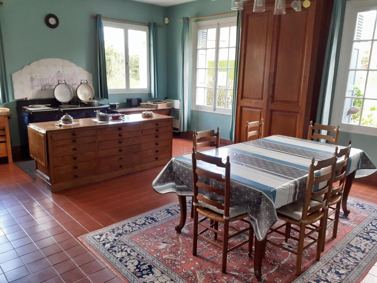 Manoir De Graincourt Hotell Derchigny Eksteriør bilde